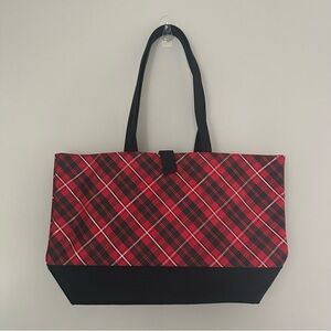 Plaid Tote bag perfect for the holiday Christmas season Lancôme bag